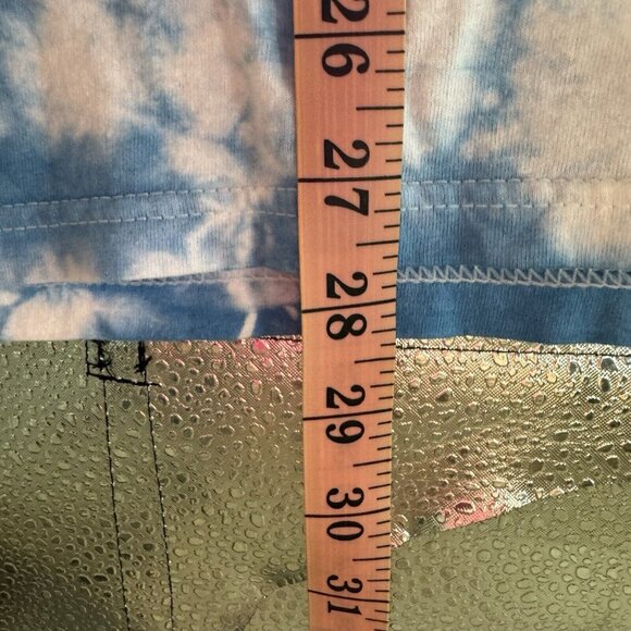 Five Nights At Freddy's FNAF Glamrock Freddy Blue Tie-Dye T-Shirt MEDIUM New - Picture 4 of 8